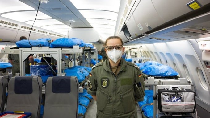 Alemania habilita avión como Unidad de Cuidados Intensivos para pacientes con COVID-19