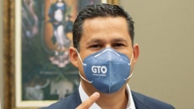 Hospitalizan a gobernador de Guanajuato, Diego Sinhue, por COVID-19