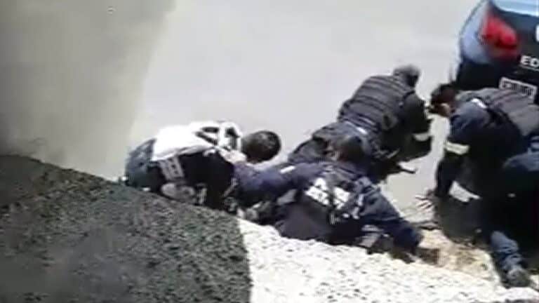 Surgen nuevos videos de la emboscada de sicarios a policías en el Estado de México