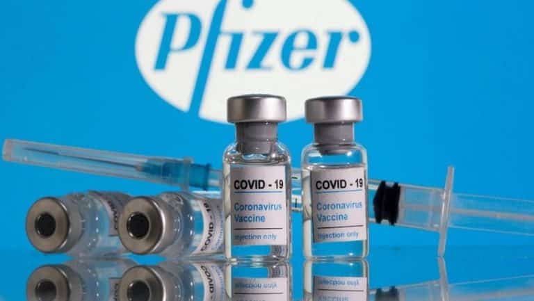 Pfizer solicita permiso a Cofepris para vacunar a menores entre 12 y 15 años