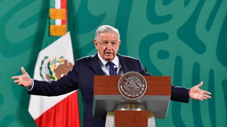 “Yo soy cristiano, soy seguidor de Jesús”, declara el presidente López Obrador