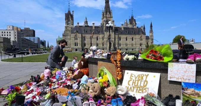 Encuentran más de 160 nuevas tumbas de niños indígenas en Canadá