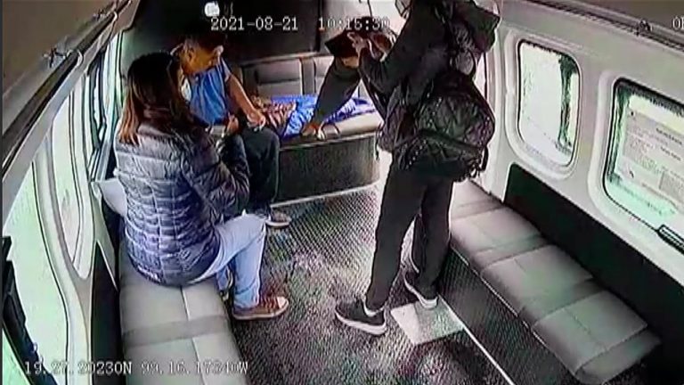 Chofer de transporte público en Hidalgo intenta frustrar asalto; le disparan y queda herido