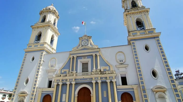 Iglesias tocarán hoy las campanas por los 200 años de Independencia de México