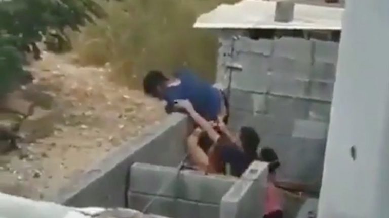 Sujeto entra a robar a casa en Escobedo, Nuevo León, pero lo atraparon los dueños en plena movida