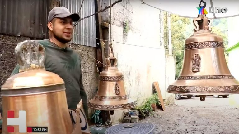 Construyen artesanos de Tizapán, Hidalgo, las campanas de las iglesias