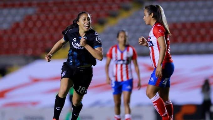 Futbolista mexicana Daniela Sánchez es nominada al Premio Puskas 2021