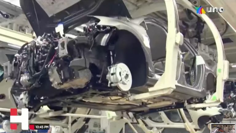 Crisis de semiconductores afecta a industria automotriz; producción similar al 2011