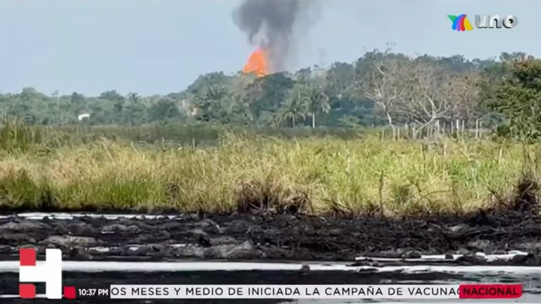 Derrame de combustible provoca incendio en Huimanguillo, Tabasco