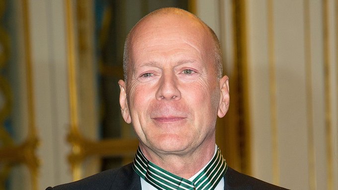 Bruce Willis se retira del cine por una enfermedad que le afecta el habla