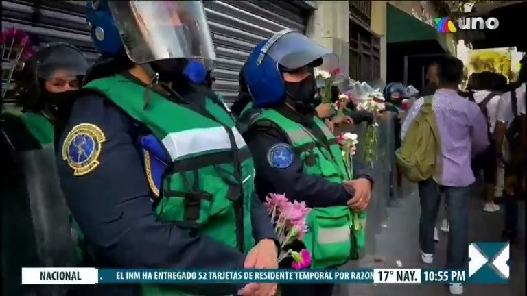 Miles de mujeres se manifestaron de manera pacífica durante el 8M exigiendo respeto