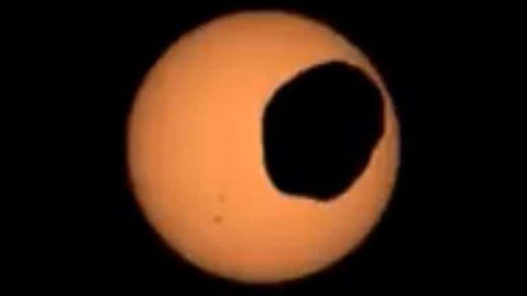 NASA captura eclipse solar en Marte; fenómeno dura apenas 40 segundos