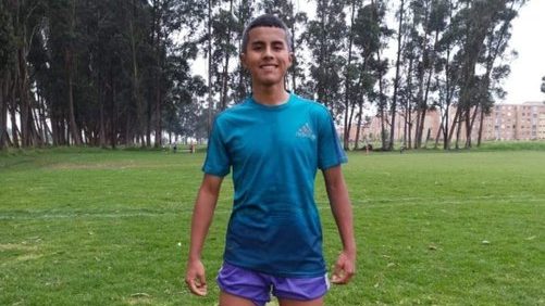 Asesinan en Colombia a joven promesa del fútbol para robarle el celular