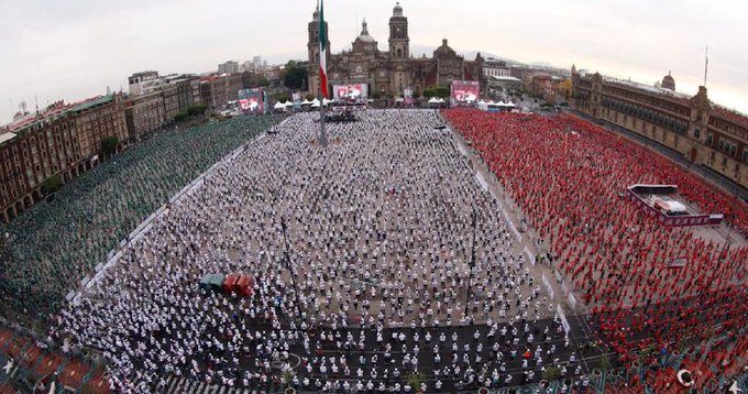 México rompe Récord Guinness por clase de box más grande del mundo