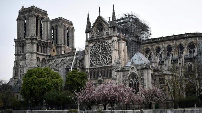 Catedral de Notre Dame en París, Francia, podría reabrir en el 2024