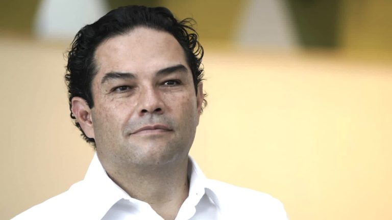 PAN anuncia a Enrique Vargas como candidato a la gubernatura del EdoMex