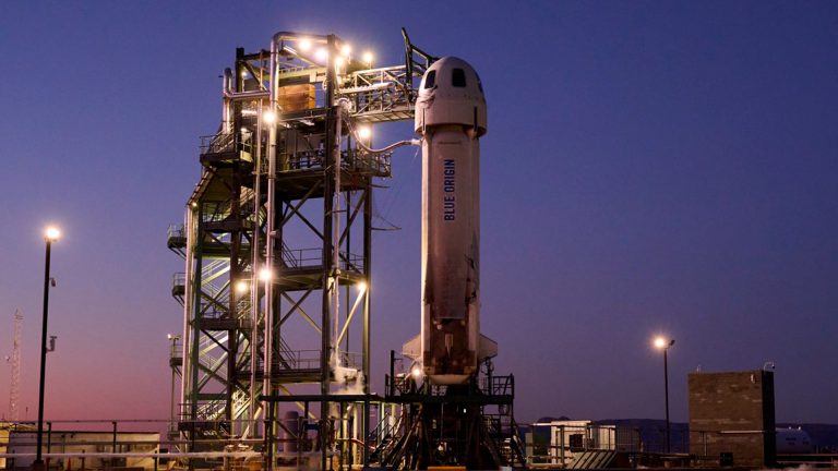 Cohete de Blue Origin se incendia en pleno despegue en Texas, EUA