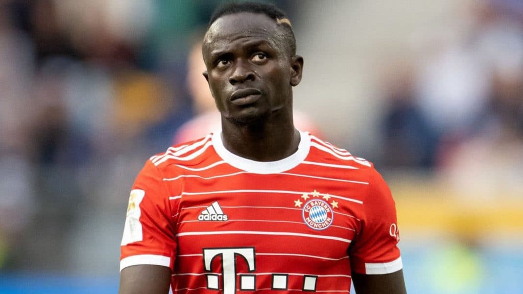 Sadio Mané podría perderse el Mundial de Qatar 2022 por lesiones en el partido del Bayern Münich