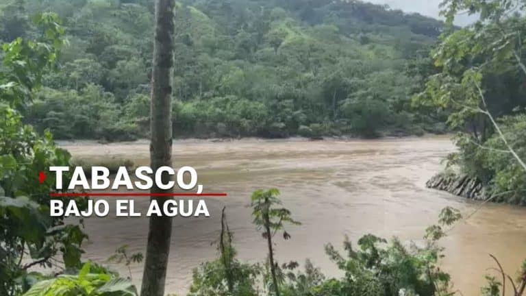 Tabasco bajo el agua; fuertes lluvias del frente frío 10 dejan varios municipios incomunicados