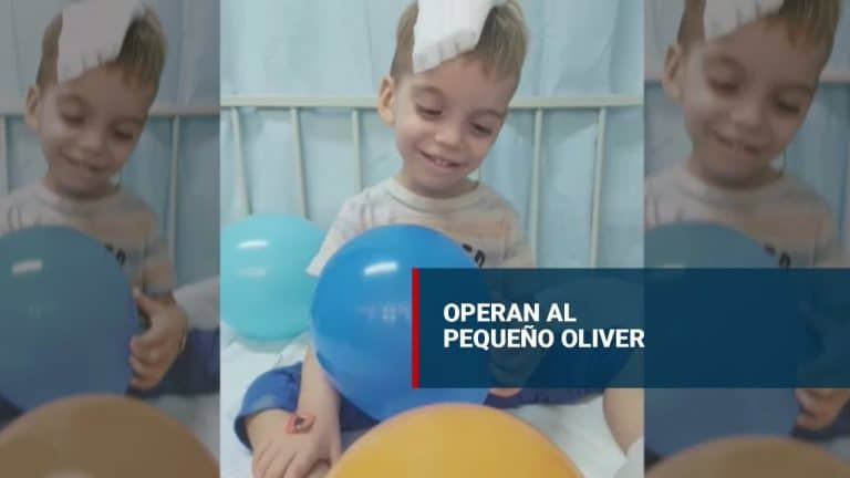 Operan al pequeño Oliver de 2 años y medio y le extirpan el 90% de un tumor cerebral