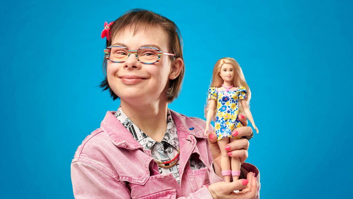 Mattel presentó muñeca Barbie con síndrome de Down