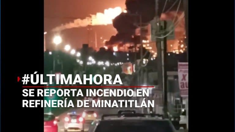 Se registra un fuerte incendio en la Refinería de Minatitlán, Veracruz; primeros reportes indican una explosión al interior